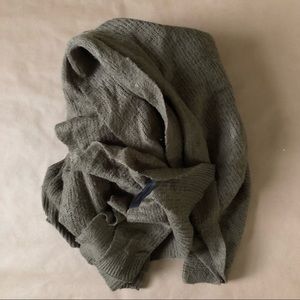 URBAN OUTFITTERS BLANKET SCARF